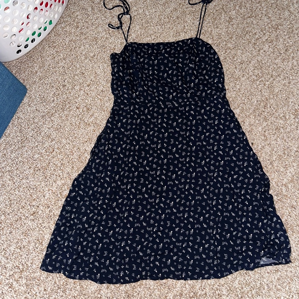 Old Navy Dark Blue Floral Dress